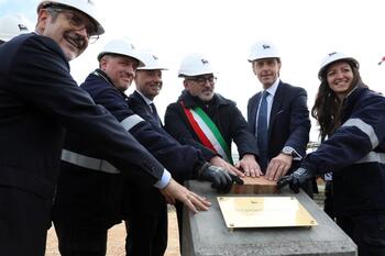 versalis_231102_anteprima.jpg