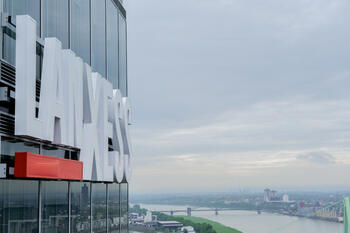 lanxess_250404_anteprima.jpg