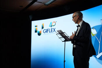 giflex_250603_01.jpg